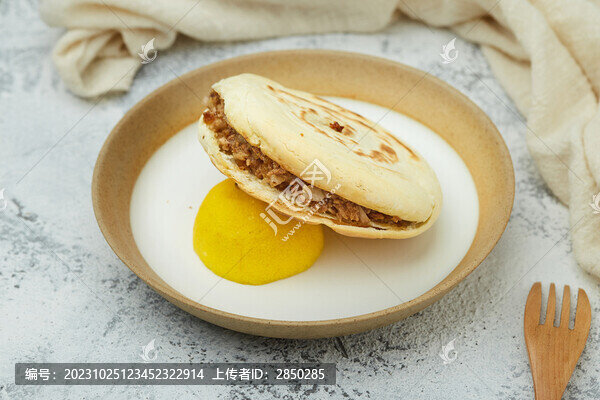 陜西臘汁肉夾饃