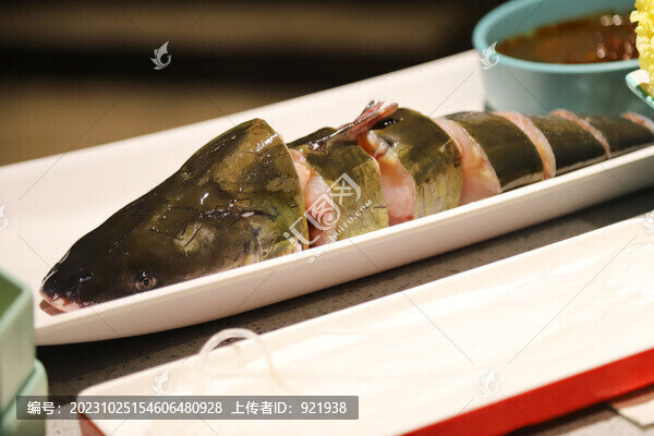 鐵鍋燉鮰魚