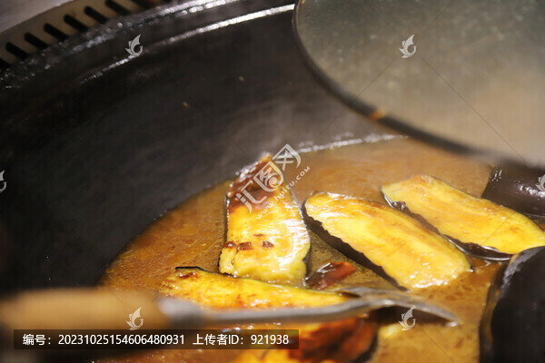 鐵鍋燉江魚