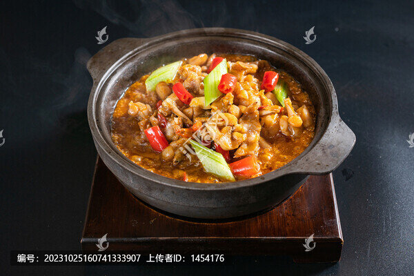 石鍋泡椒牛蛙