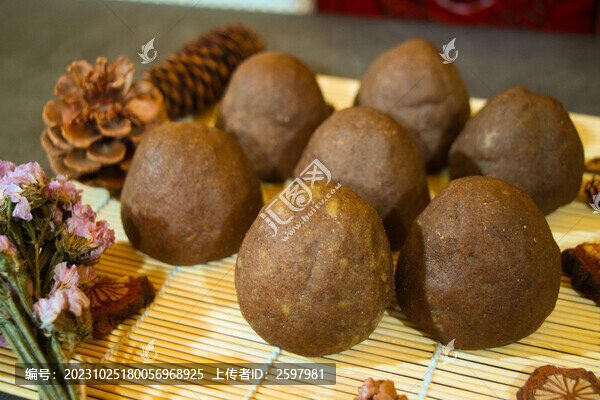 褐饃饃