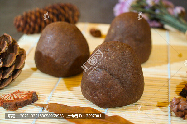 褐饃饃