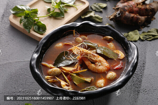 傳統(tǒng)泰式皇家冬陰功湯