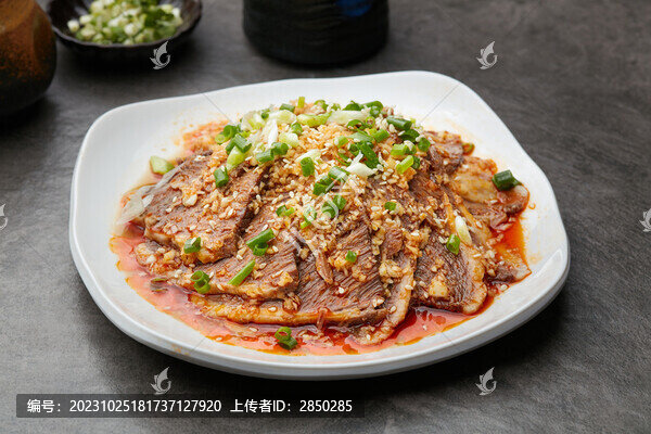 香辣牛展肉醬牛腱