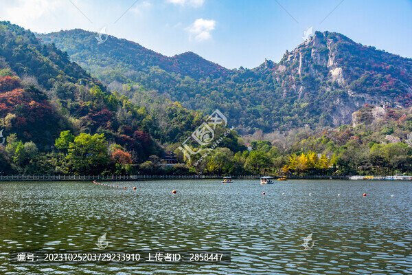 翠華山天池