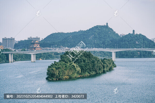 柳州山水風(fēng)光蘿卜洲與蟠龍山