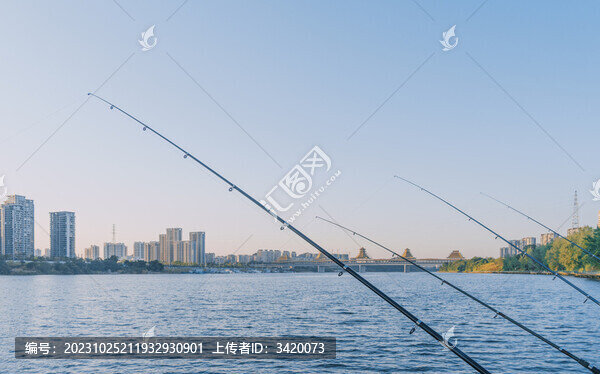 廣西柳州柳江河邊釣魚