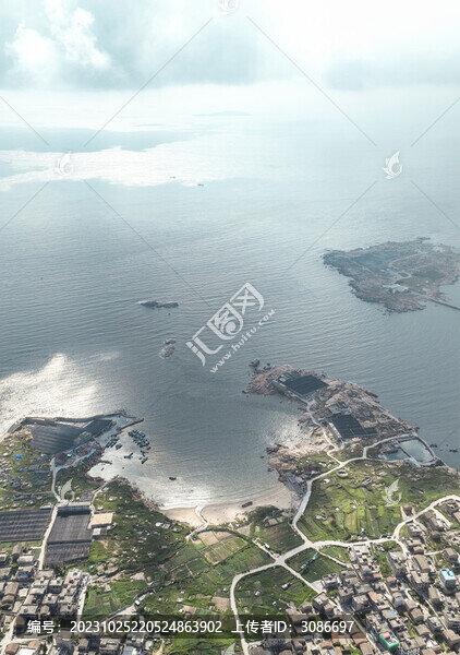 航拍福建平潭島猴研三島