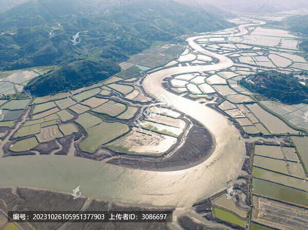 航拍福建霞浦虎嶼島灘涂養(yǎng)殖
