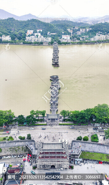 航拍廣東潮州廣濟(jì)橋