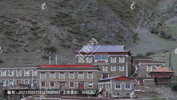 川西藏區(qū)民居