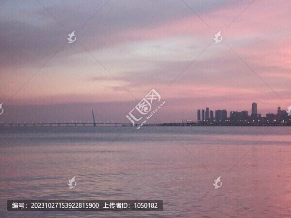 深圳深圳灣公園晚霞