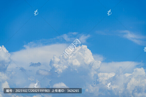 藍(lán)天上的白云