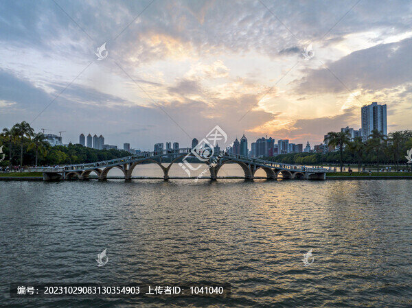 南寧市南湖晚霞