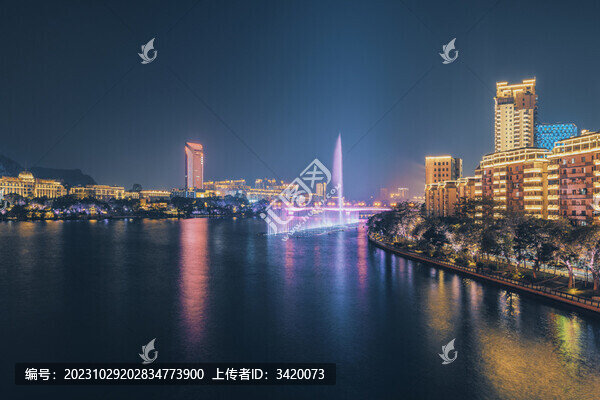 柳江江面上的噴泉柳州音樂噴泉