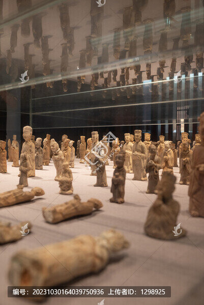 景德鎮(zhèn)陶瓷博物館陶俑