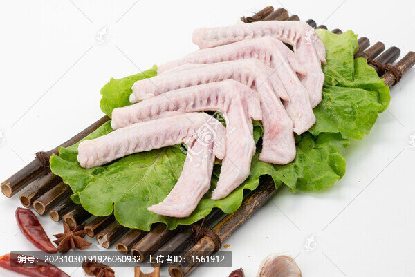 食材生鮮鴨翅