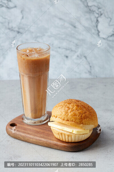 菠蘿油奶茶套餐