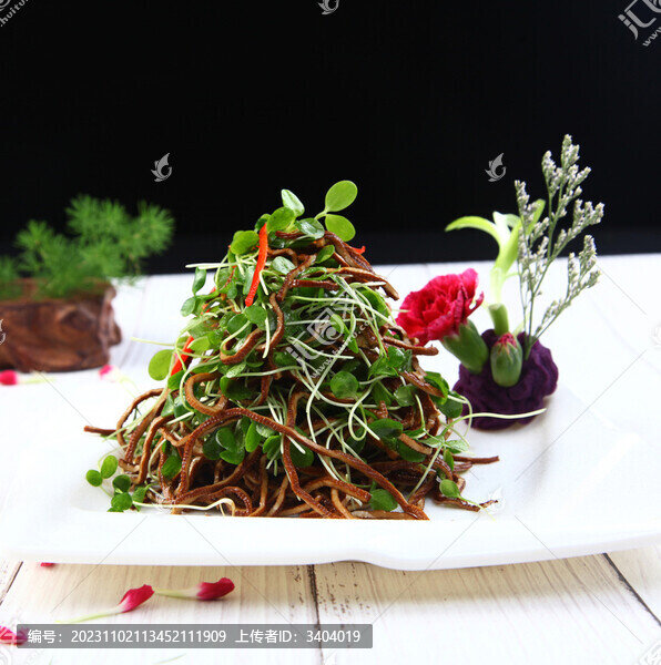 香椿苗拌豆腐絲