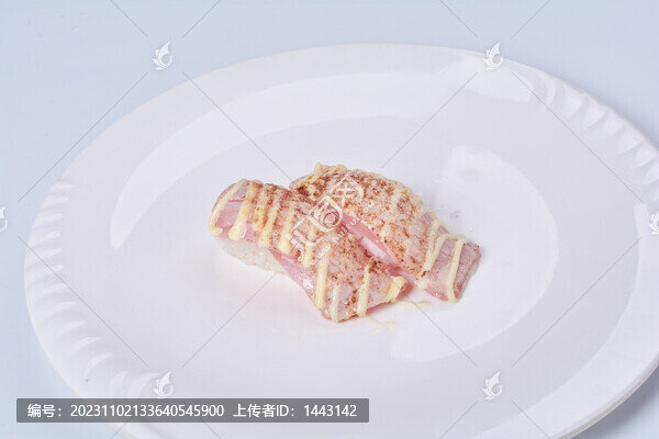 炙燒三文魚腩壽司