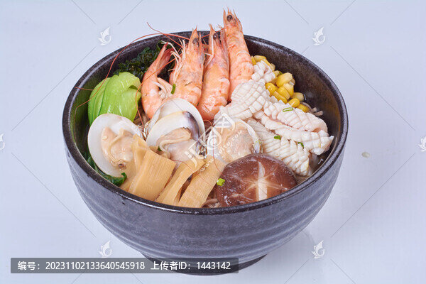 日式海鮮拉面
