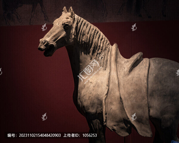 馬陶俑