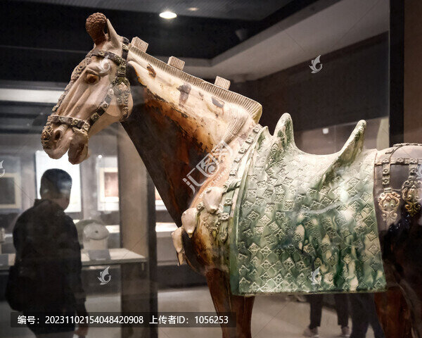 唐三彩馬