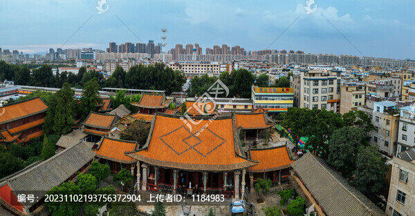 昆明