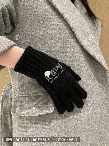 黑色手套