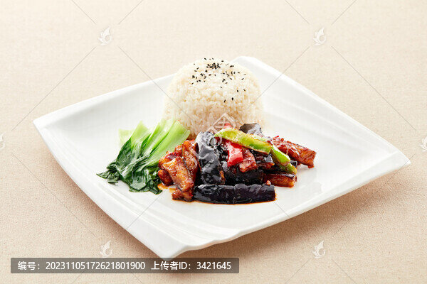 魚香茄子蓋飯
