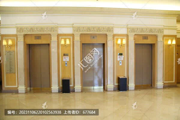 酒店通道電梯室內(nèi)裝飾