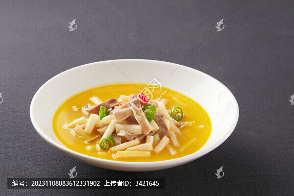酸湯藕帶燴肚條