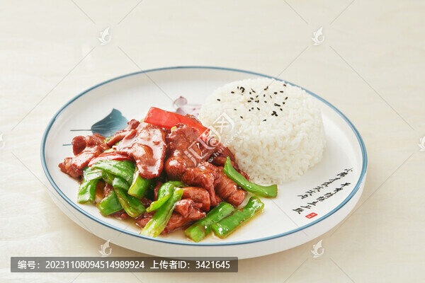 青椒牛柳蓋澆飯
