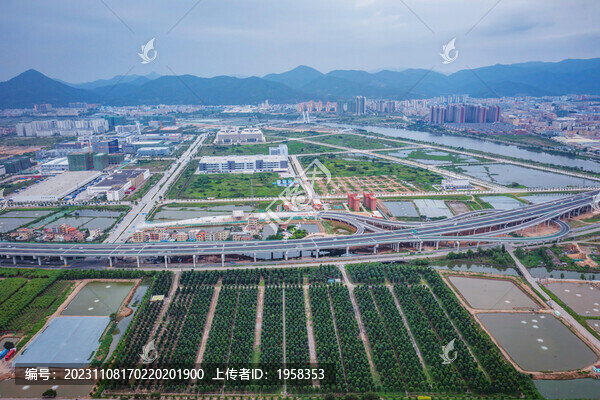西環(huán)高速板芙出入口