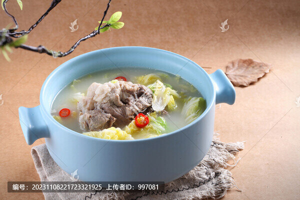濃湯大骨白菜