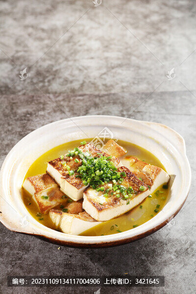 雞汁煎釀豆腐