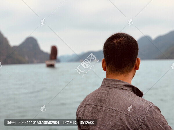 送你遠(yuǎn)去的瞬間