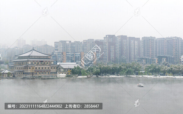 雪中閱江樓