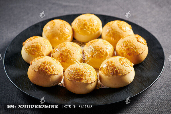 菠蘿包
