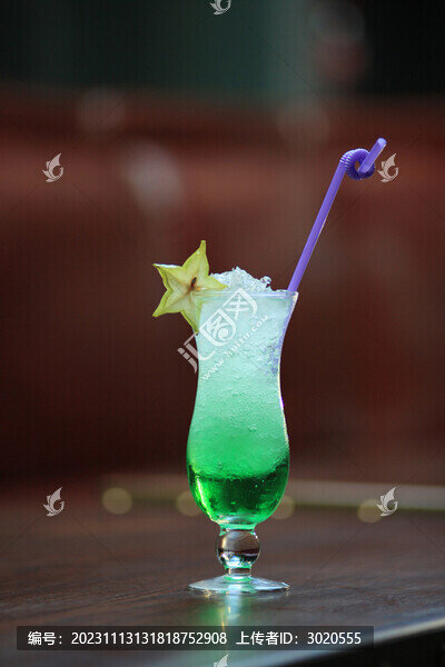 綠色雞尾酒