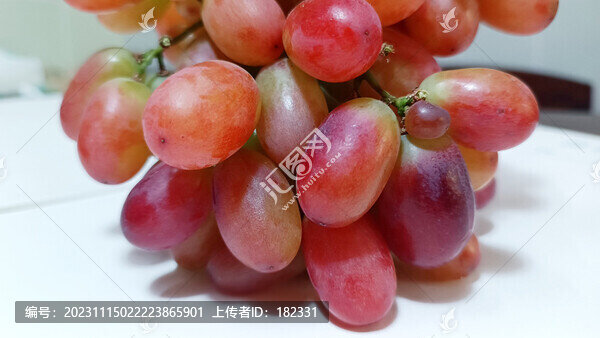 美人指葡萄