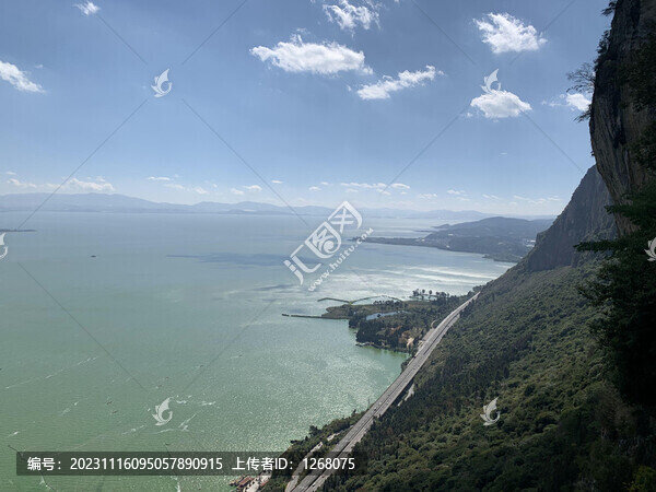 云南昆明滇池翠湖西山
