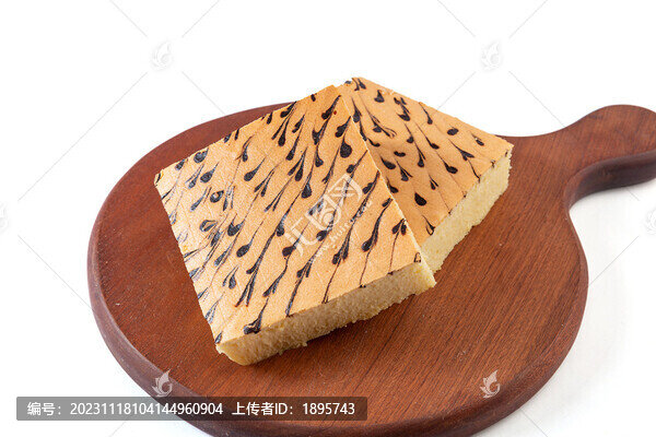 椰香拉花古早蛋糕