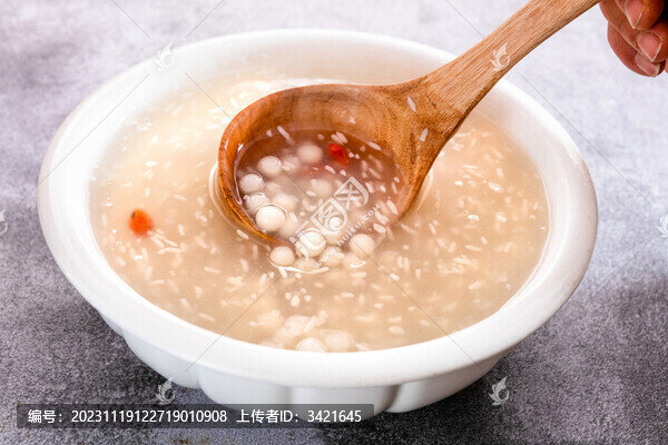 酒釀元宵羹