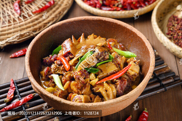 農(nóng)家臘土雞