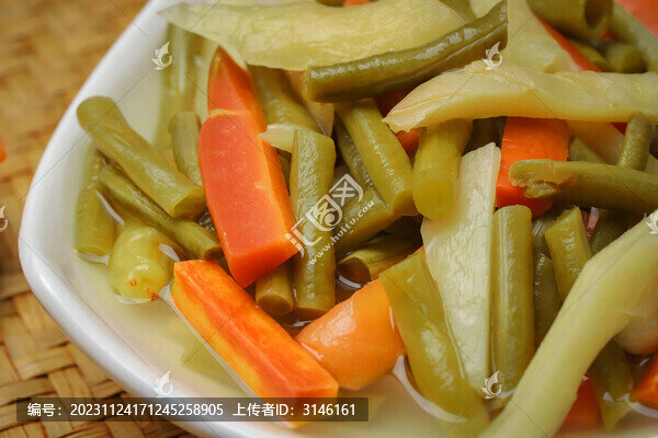 泡胡蘿卜