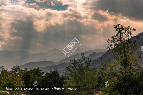 水墨賀蘭山