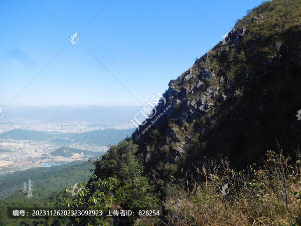 藍天高山