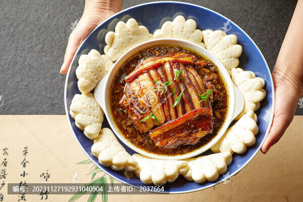 荷葉餅扣肉