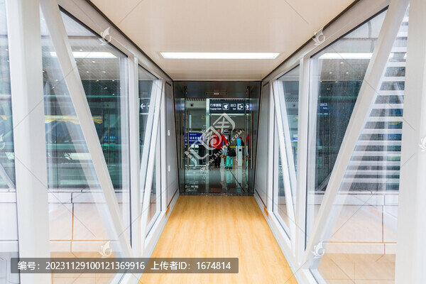 登機(jī)走廊